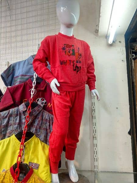 Export Quality Kid's Track Suit's Urgent Sale70 rupe 0
