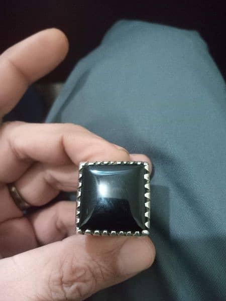 black stone ring 3
