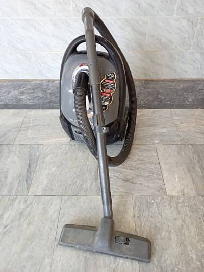 Hitachi Vacuum Cleaner 2000 Watt(Model Name:CV-BA20V)