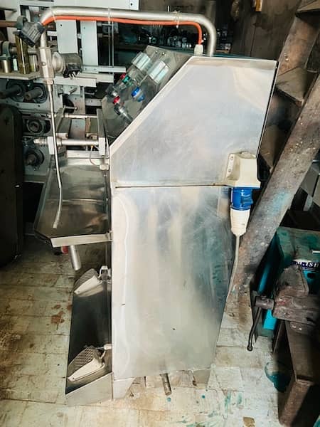 Imported Machine , Milk Packing Machine , Bottle Filling Machine 5