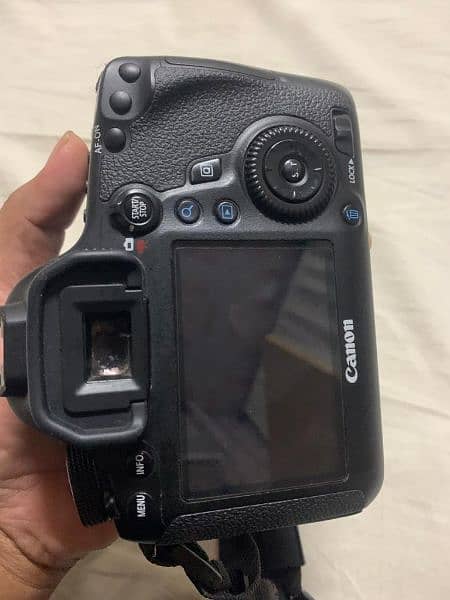 Canon 6D Body Only 4