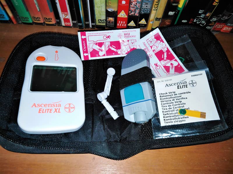 Ascensia Elite XL Bayer & Accu-Chek Aviva Plus Blood Glucose Meters 2