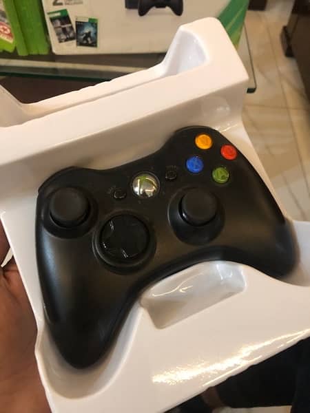 x box 360 Orignal for Sale with one wireless controller 1