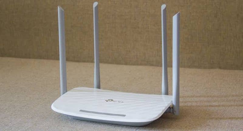 Tplink Archer C50 dual Band Gigabit Ac1200 (best 4 other tenda ptcl) 1