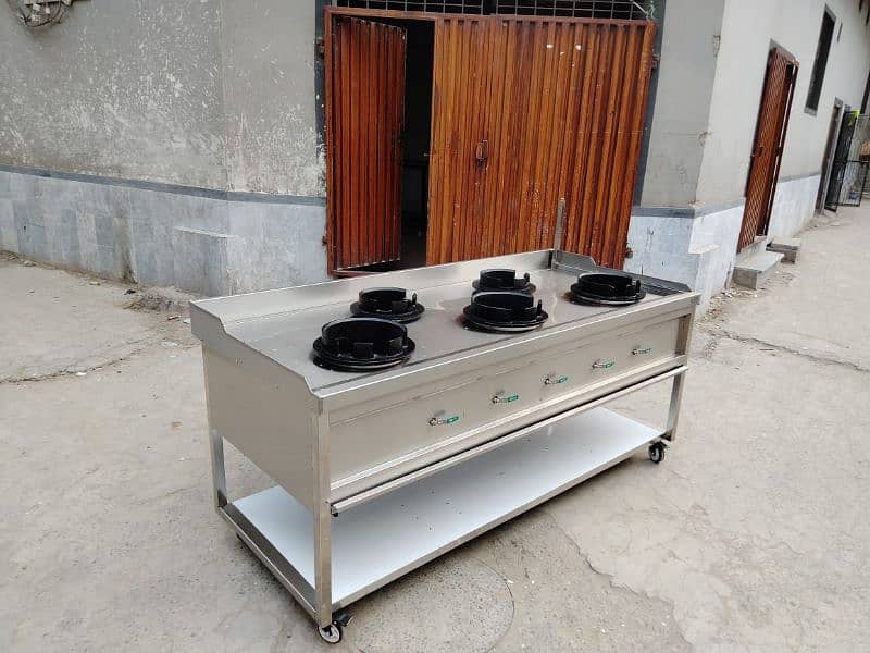 Chinese Cooking Range With Water Supply 1