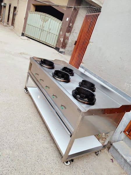 Chinese Cooking Range With Water Supply 10