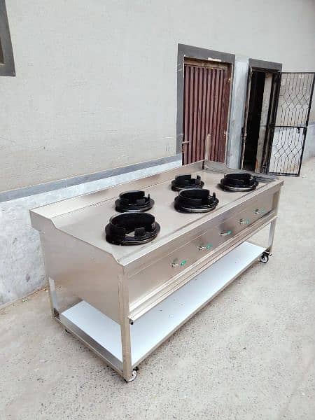 Chinese Cooking Range With Water Supply 12