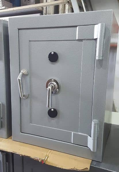 Fire Resistant Safe 3