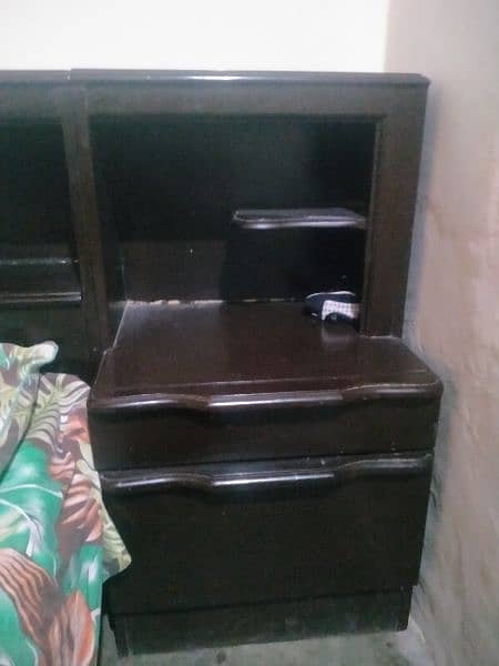 A bed with two side table, 7