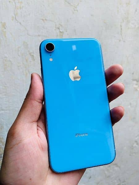 iphone xr 1