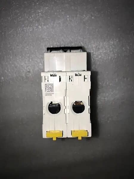 Schneider iC60N 2P 63A C Miniature Circuit breaker 5