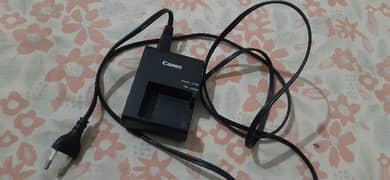 CANON ORIGNAL BATTERY CHARGER WITH CABLE 0