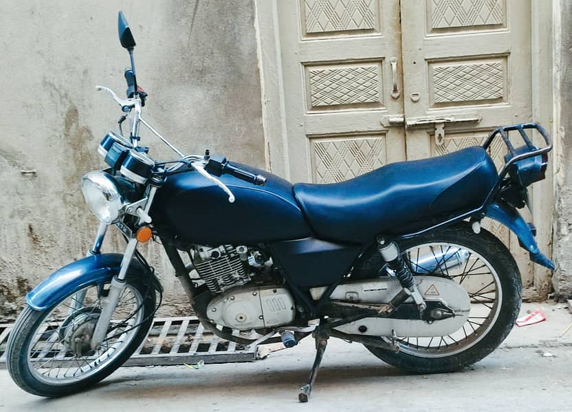 Suzuki GS 150 2014 0