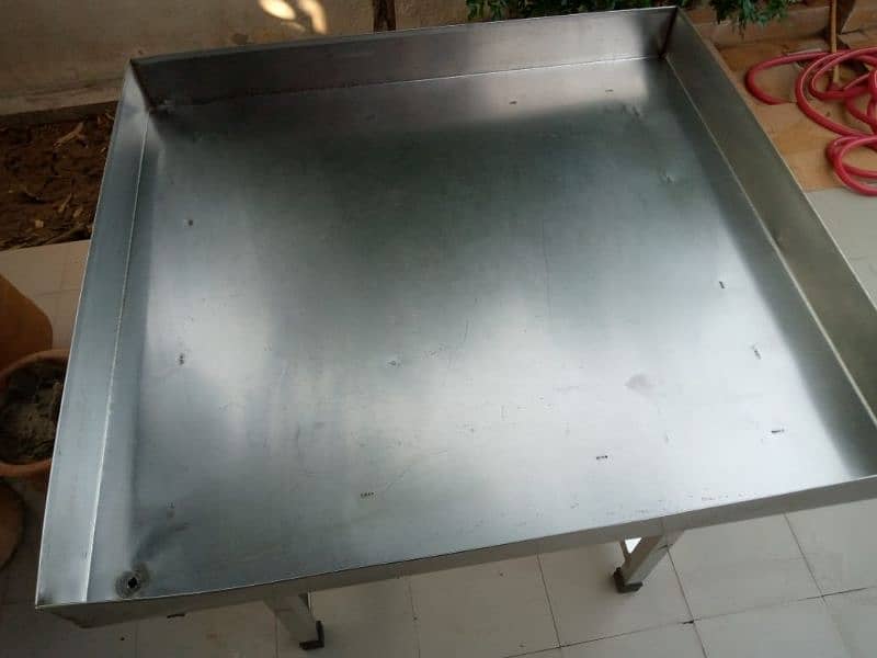 "STAINLESS STEEL WASHING & WORKING TABLES" 3