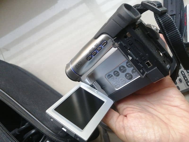 Panasonic mini dv camera NV ds-60 3