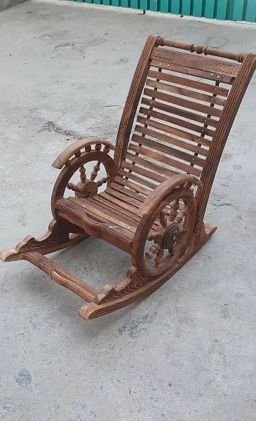 Baby Rocking Chair suitable for 4 to 14 years 3