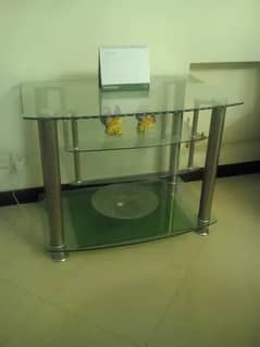 Glass decoration table