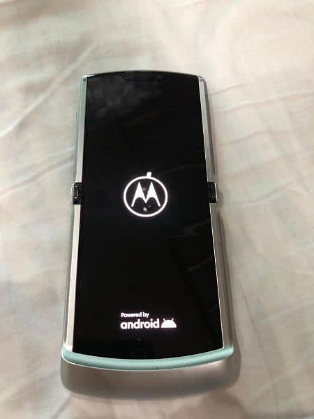 moto razr 5g ram 8 rom 256 new 12