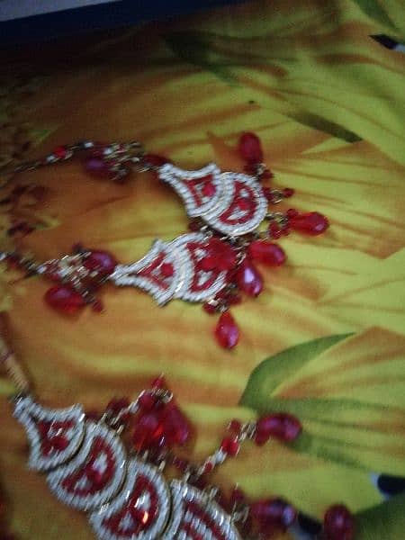 bridal set in good condition one year used 1