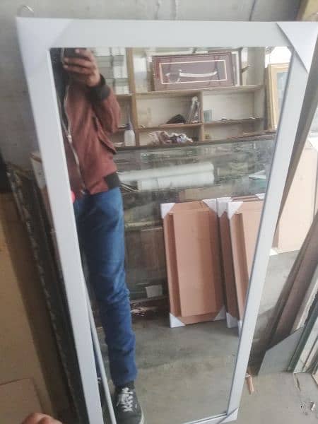 White border mirror 1