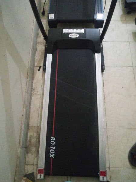 treadmils. (0309 5885468) 5