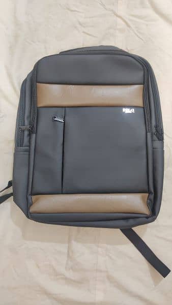 Waterproof Leather Laptop bag hp, dell with Lock, handsfree, USB 4