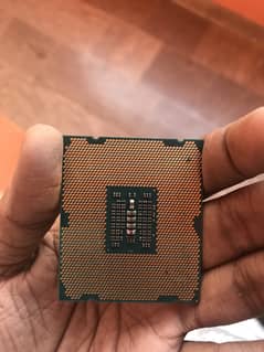 Xeon processor v2 3.7 gigahertz