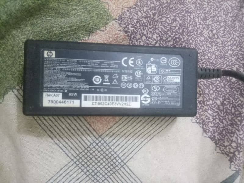 Adapter Power supply Charger  HP laptop 3