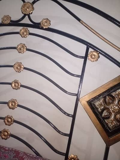 iron bed