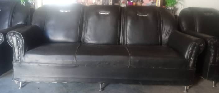 5 Seater Sofa Set for sell 1