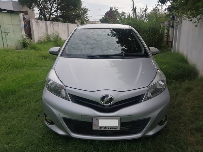 Vitz 2014 Model, 2017 Import, Islamabad Registered, 1st Owner 9