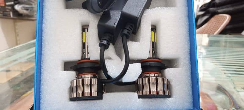UNIVERSAL CAR LED HEADLAMPS 1