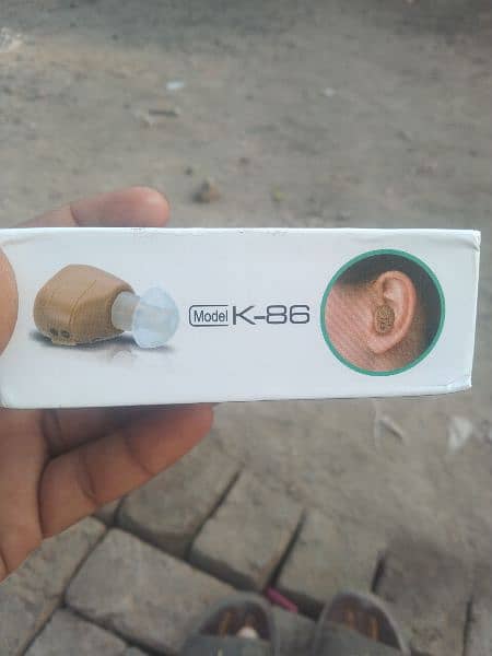 ear speaker 1
