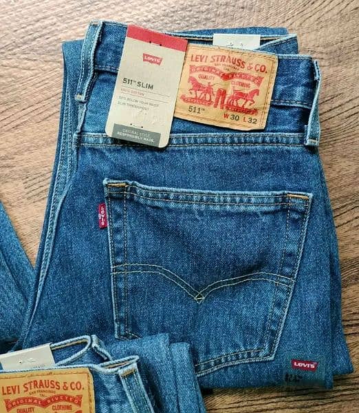 LEVIS DENIM JEANS PENT EXPOARTED QUALITY STOCK AVAILABLE 511 and 501 11
