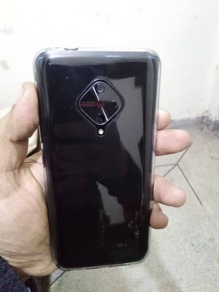 vivo y51 Good Condition 4