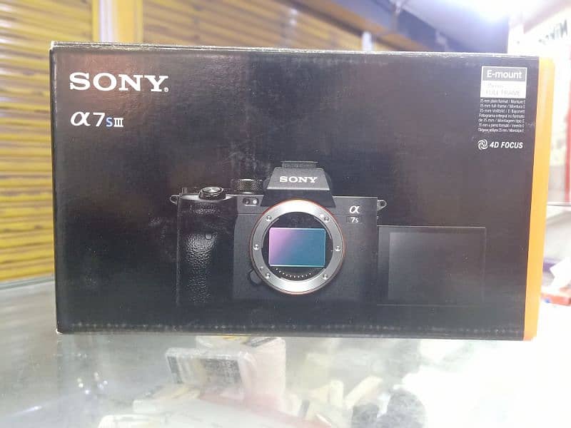 SONY A7SIII ONLY BODY ( NEW BODY ) SEALD PACK ONE YEAR WARRANTY 2