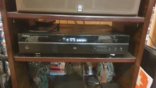 YAMAHA  Blueray player BD S1067 WITH LEARNING REMOTE PERFECT WORKING