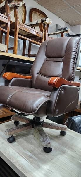 executive Office Chair Imported 3