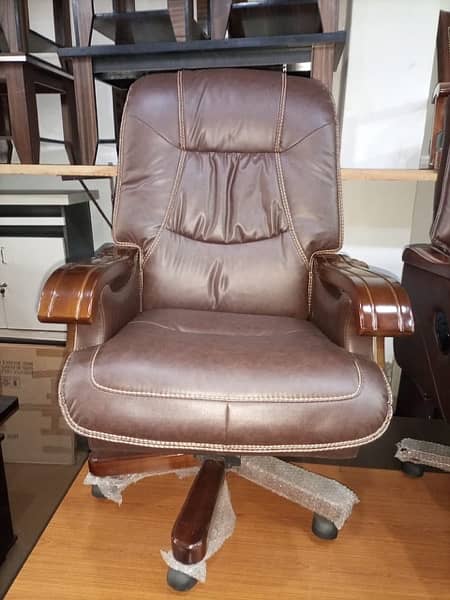 executive Office Chair Imported 15