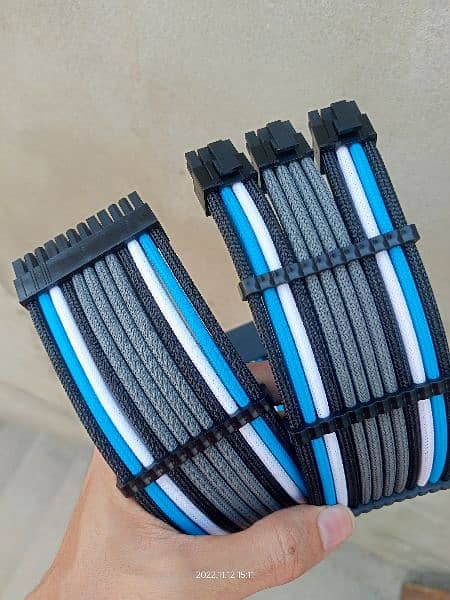 Custom Sleeved GPU Graphics Card Extension Cables for Gaming Computer 2