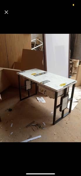 office desk / study table / office stable / staf table 9