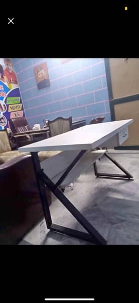 office desk / study table / office stable / staf table 13