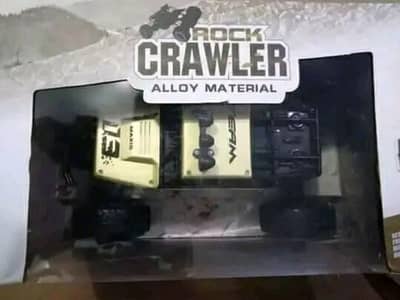 Metal RC Car Rock Crawler Remote Control Car Rechargeable. 2