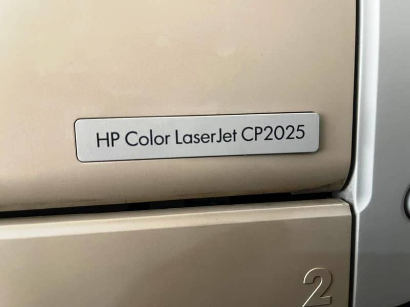HP Color Laser Jet CP2025 3