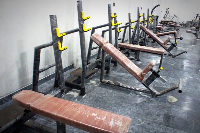 gym machine available 03201424262 10