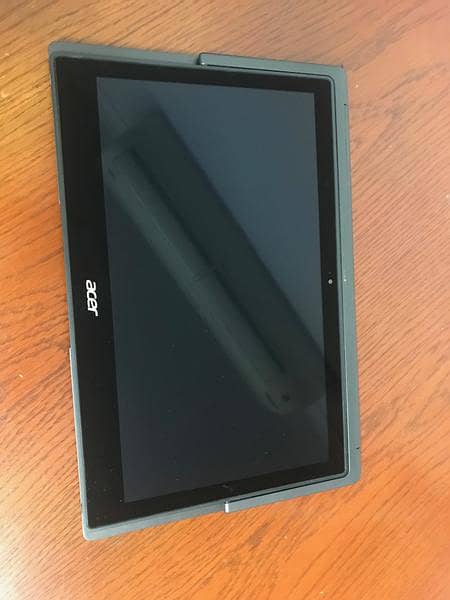 Acer Aspire R13 13.3in FHD Touch i5 6200U 4G 256GB SSD 2-1 Laptop 3