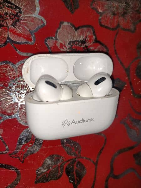 Airbuds Pro Plus 1