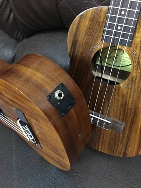 Semi Acoustic Ukulele 26 inch box pack new 3