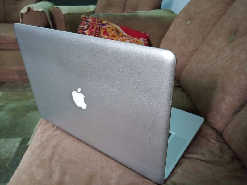 MacBook Pro 2011 1