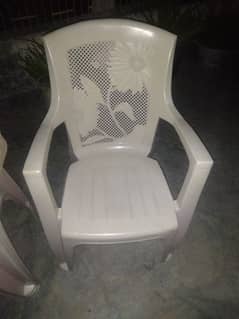 plastic chair in olx